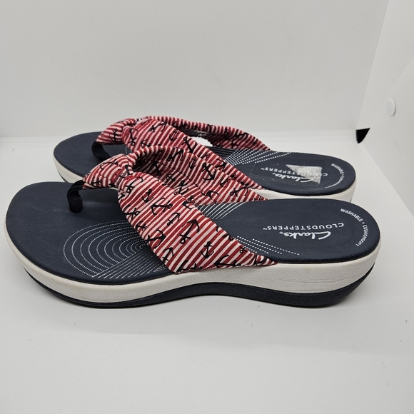 Clarks Cloudsteppers Arla Glison thong sandals red navy blue nautical size 8M - Picture 3 of 9